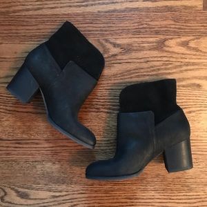 SOLD: Nine West Dale Nubuck Boot Size 7